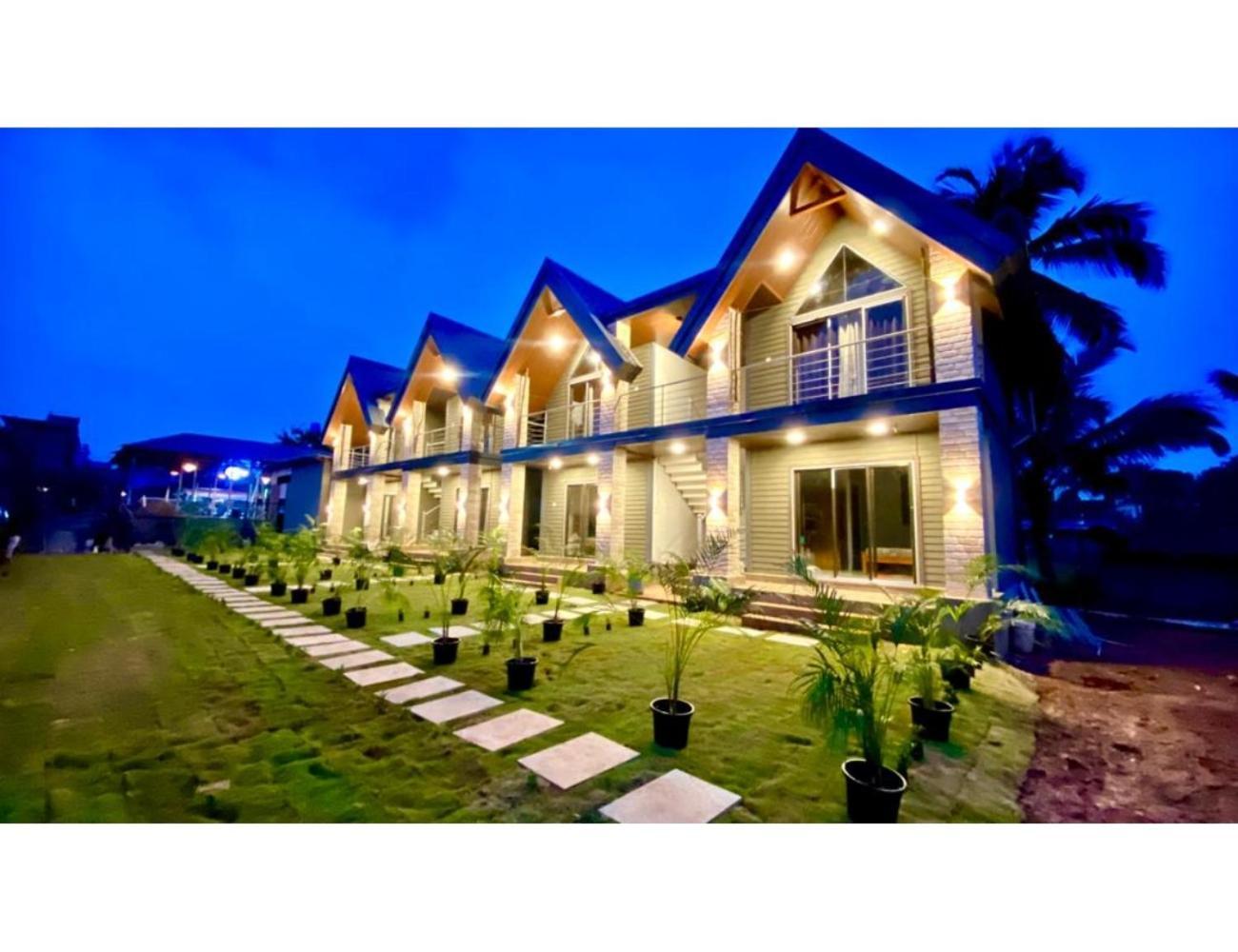 Homestay Mermaid Avisa Resort, Arambol, Goa